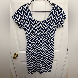 Milly Of New York Blue Chevron Sheath Midi Dress Size 4 60s Open Back
